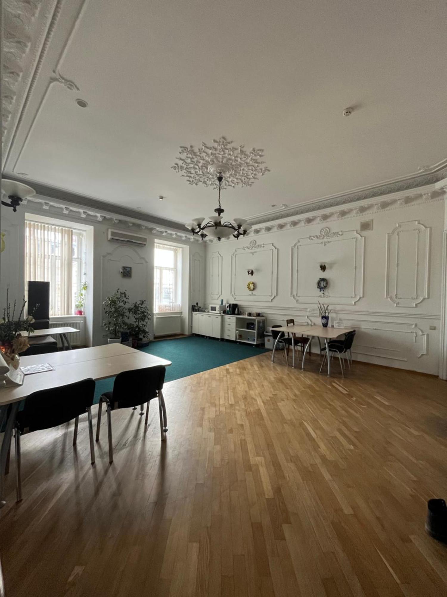 Центрум Апартаментс 리비프 외부 사진